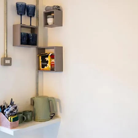 דירה Grace Glamping , No3 Mitford St פילי